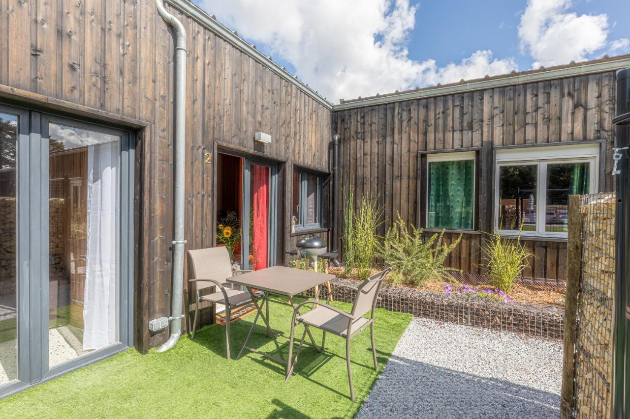 La Maison Du Bois Brule 2 - Avec Piscine Partagee Villaines-les-Rochers Luaran gambar